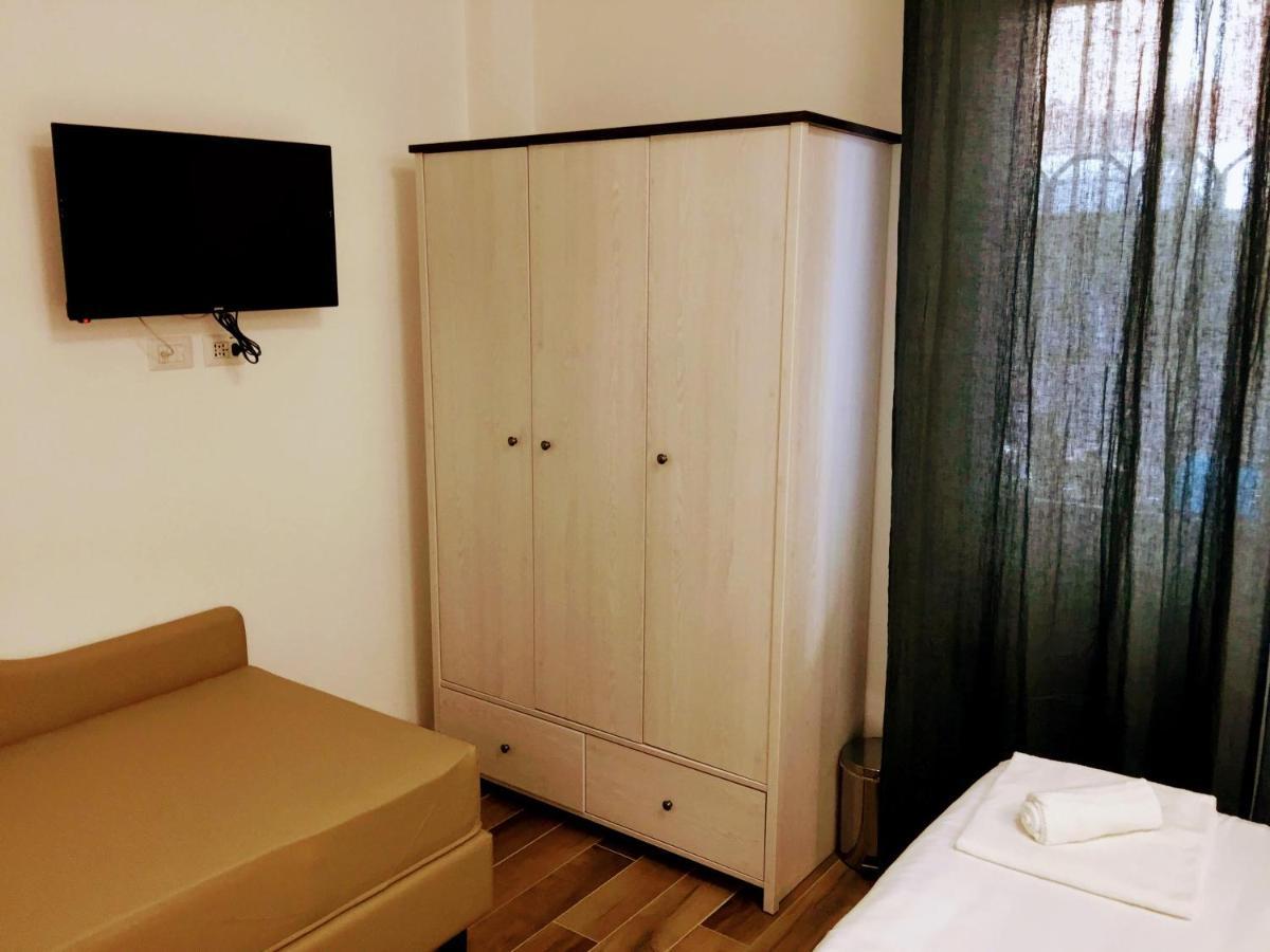 Pigneto Guest House โรม ภายนอก รูปภาพ
