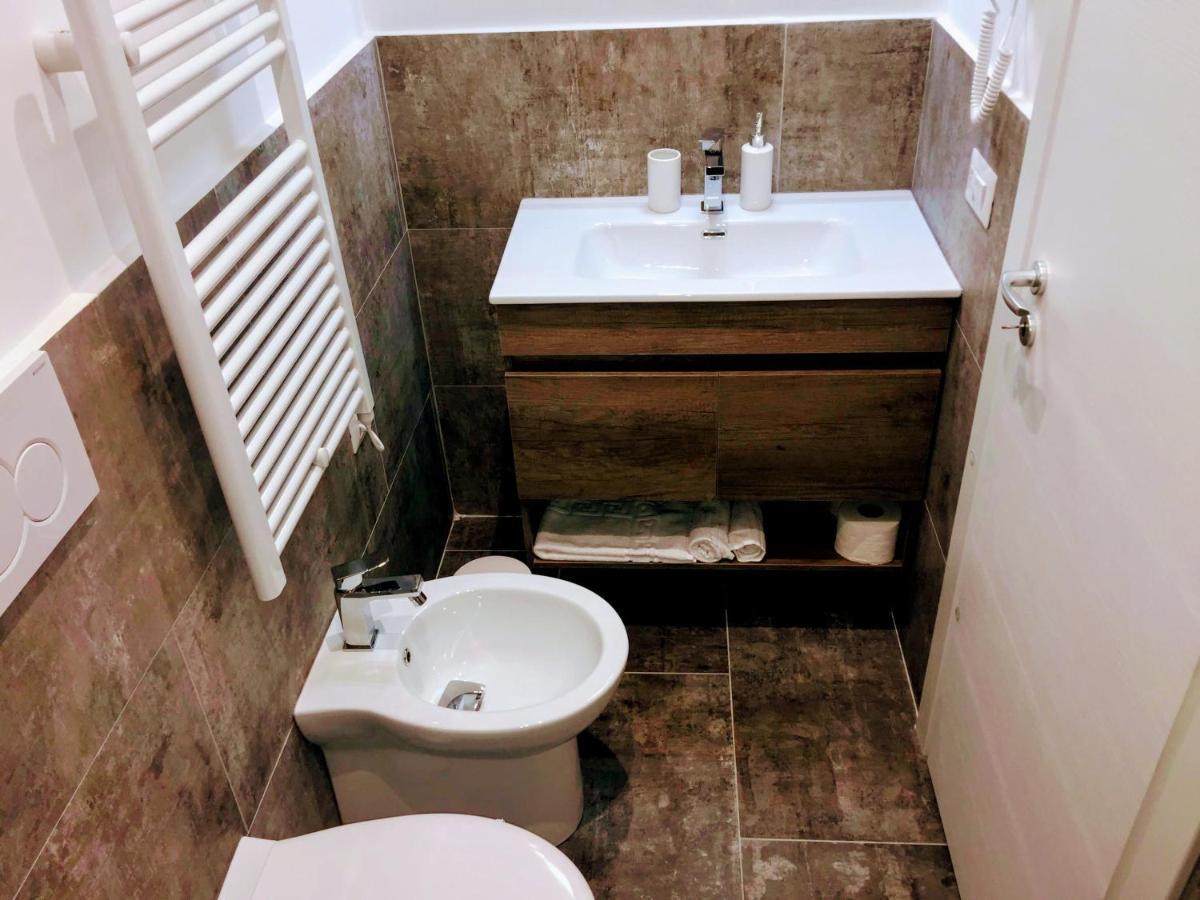 Pigneto Guest House โรม ภายนอก รูปภาพ